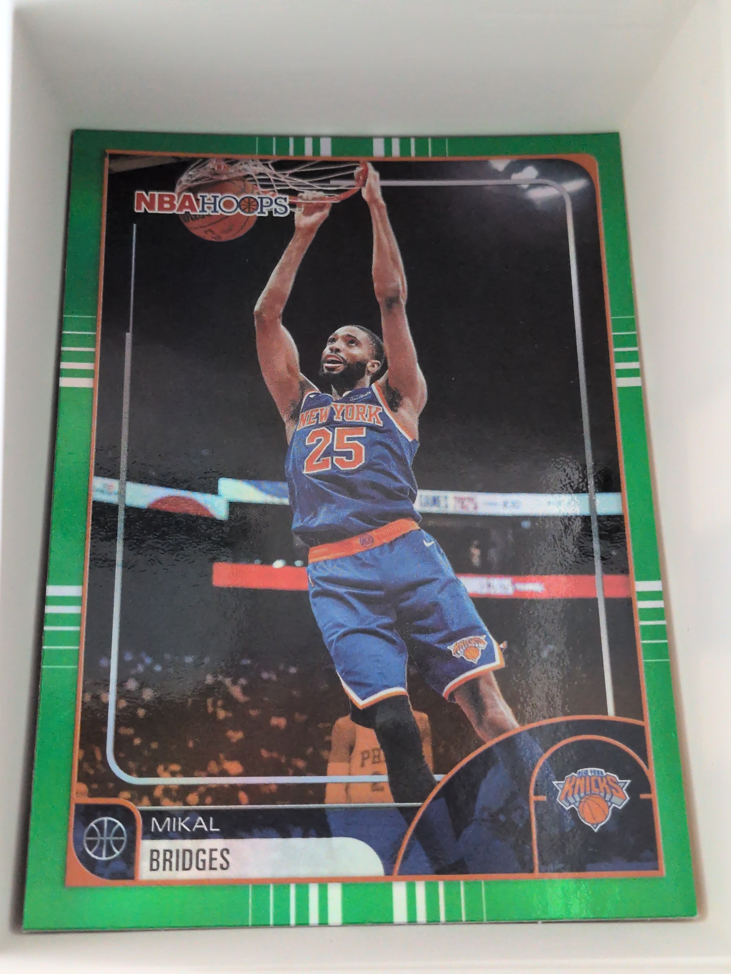 Mikal Bridges Green Hoops 2025-26 Topps NBA Hoops #100